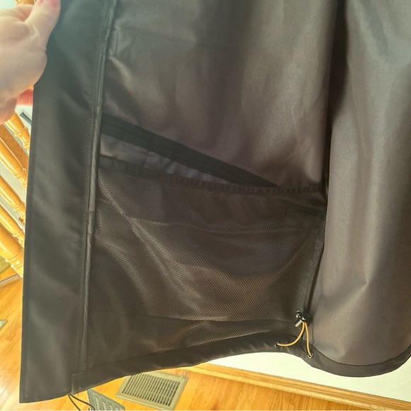 NWT XL Caterpillar Jacket Mens CAT Waterproof  Essential Rain Jacket 1310150 - Picture 13 of 16